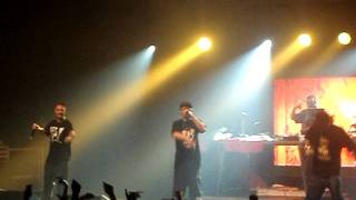 VIOLADORES DEL VERSO - 8 LINEAS (EN VIVO CHILE 2011) HATE LE TIRA A PIÑERA