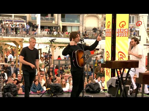 Dean Lewis - In A Perfect World (Live at the Qmusic Sunset Concert)