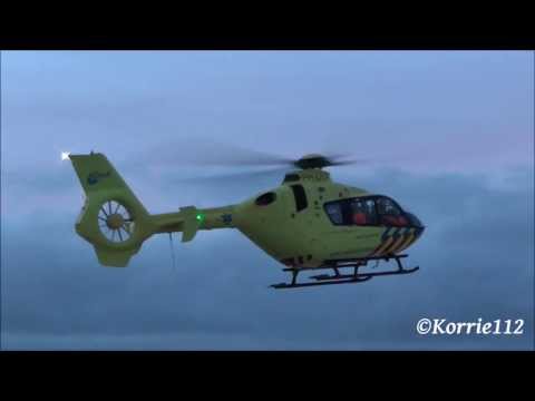 Lifeliner 1 (PH-ULP) haalt patient op van Medisch Centrum Leeuwarden