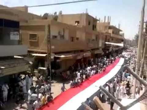 مظاهرة في مدينة البوكمال في ريف دير الزور في جمعة "لا للحوار"