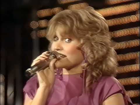 Denmark 🇩🇰 - Eurovision 1983 - Gry Johansen - Kløden drejer