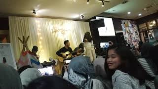 Download lagu Hanggini (Jeha) - Lebih darinya Live at Bober cafe Bandung mp3
