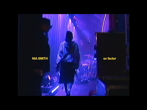 Nia Smith - Ex-Factor (Acoustic) | Official Lyric Video