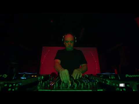 DOC SCOTT | SUBTLE RADIO