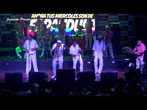 Medley Del Grupo Niche - Wilmer Cartagena - Karamba Latin Disco 2014