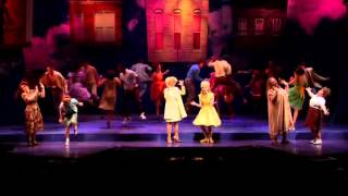 HAIRSPRAY at Drury Lane Theatre Oakbrook (2 of 3)