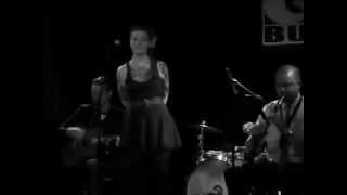 Meschiya Lake & The Little Big Horns - "Sweet substitute"