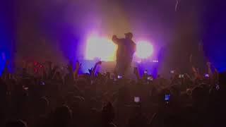 FABRI FIBRA LIVE : FENOMENO