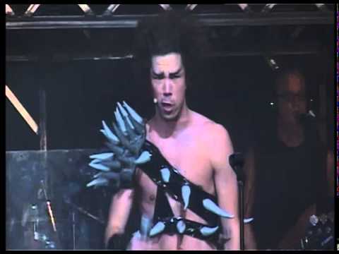 UKErevyen 07 Manifest - GERMANIA