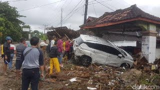 Download lagu Detik-detik #tsunami pantai Anyer Banten yang menimpa band #seventeen mp3