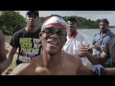 Sizoe - PLézi . Prod by YunGSpLiFF. (Clip Officiel) Dec2k15