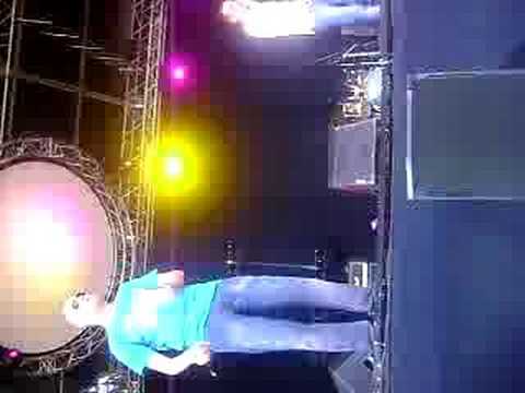 Lange Frans & Baas B ft Jayh Uitmarkt 2008