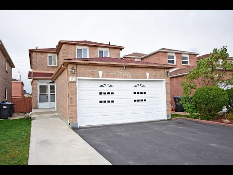 Home for sale at 10 Redpoll Court, Brampton, ON L6Y 4A9