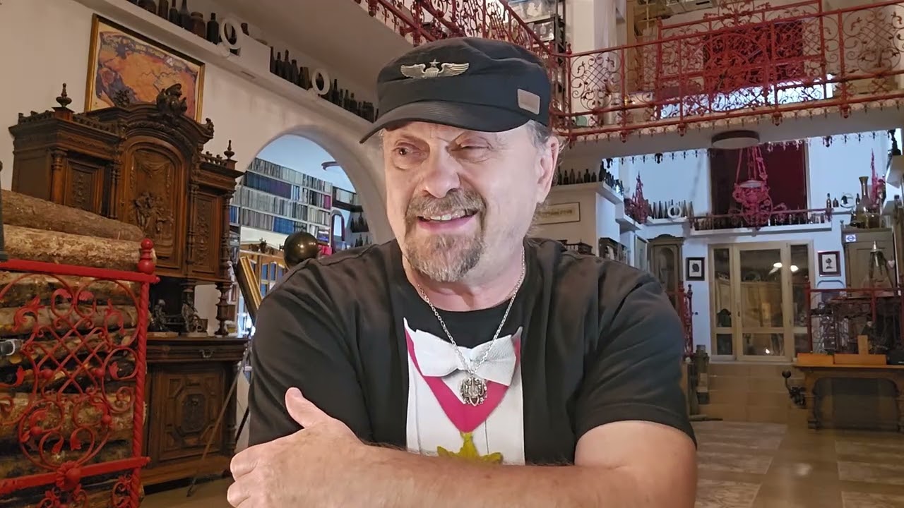 Трамп по примеру Путина взялся за туалеты, а Янукович открыл курсы по подгот?