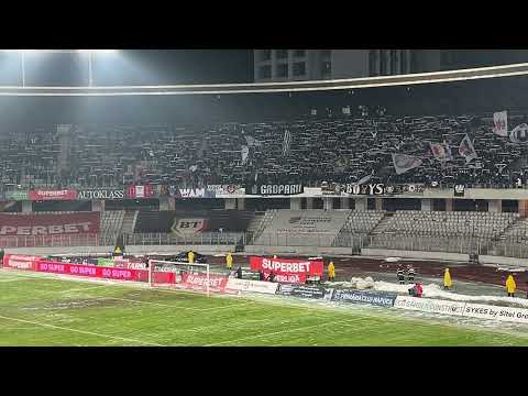 Atmosfera superba creata de superteri la meciul dintre U Cluj si Rapid