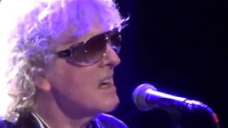 MOTT THE HOOPLE Live at The Beacon Theater, NYC 4/10/19 Complete Show