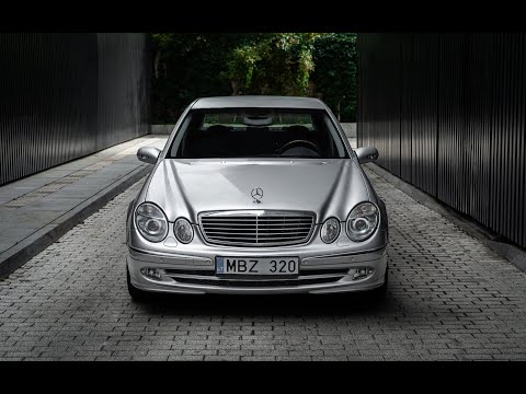 YOUNGTIMER Mercedes-Benz E320 W211 AIRMATIC LOW-MILEAGE 2002 SOLD