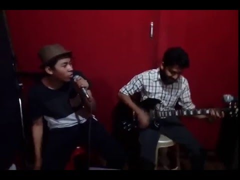 BLEND TWINS Hindi-Engli...