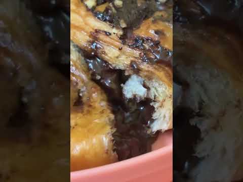 Chocolate croissant #croissant #food #youtubeshorts #foodie #chocolate #shortvideo