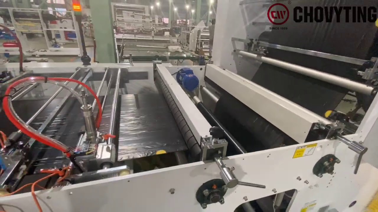 New design draw tape rolling garbage bag making machine with labeling device