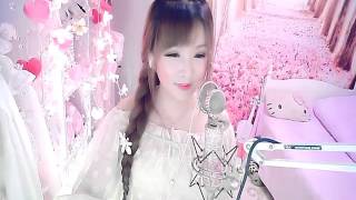 Tiểu vũ -Xiǎoyǔ-小雨 show 12/04/2016 我用自己的方式爱你wǒ yòng zìjǐ de fāngshì ài nǐ