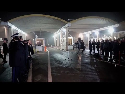 Borders open: Bulgaria and Romania celebrate joining Schengen Area