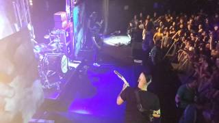 In Hearts Wake (Live HQ) - Insomnia w/ Circle Pit of Life (Lion King)