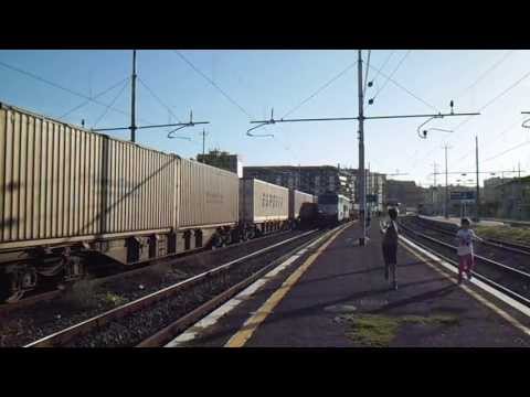 E655.078 sul MD 84831 Fiorentina Piombino - Foggia, in partenza a Roma Tuscolana