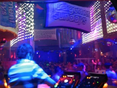 Gareth Emery - This Is That (Five AM)