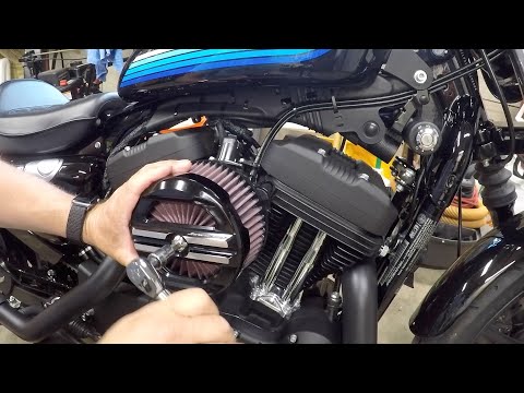 CLEANING AND OILING MY HARLEY DAVIDSON SCREAMING EAGLE K&N AIR FILTER ELEMENT