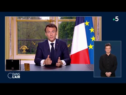 Macron : 13 minutes, 100 jours… et ça repart ? - Reportage #cdanslair 18.04.2023