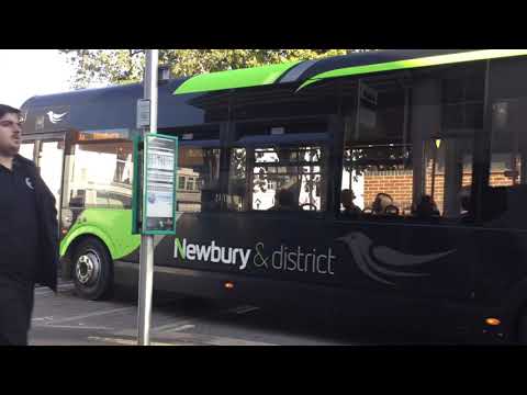 Newbury & District Wright Streetlite 164 (RE63 EOJ) On Route 1a To Newbury