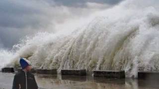 Johann Johannsson - Dying City - And In The Endless Pause There Came The Sound Of Bees