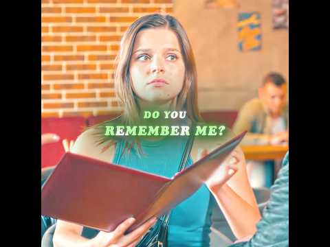The girl sought the help of a woman in order to avoid the bad guys #flim #movie #tvshow #short
