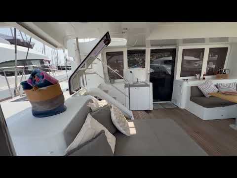 LAGOON52F   TMB2   Cockpit