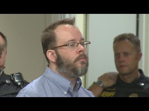 Man sent to prison for killing manager inside Toys R Us