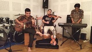 Download lagu Tamally Maak - Amr Diab Cover music Instrumental mp3