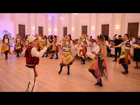 Vallja e Tropojes me e bukur me veshje popullore - Dasma Shqiptare