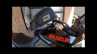 Givi Tank Bag XS307 Install  Suzuki Katana