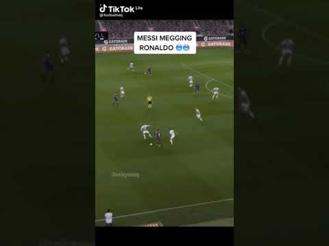 Messi nutmeg Christiano ronaldo