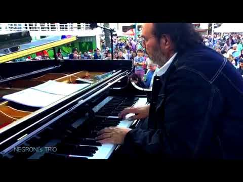 NEGRONI’s TRiO featuring Rose Max and Ramatis in Miami