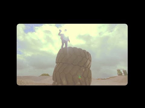 Raglans - Sand In My Pockets [OFFICIAL VIDEO]