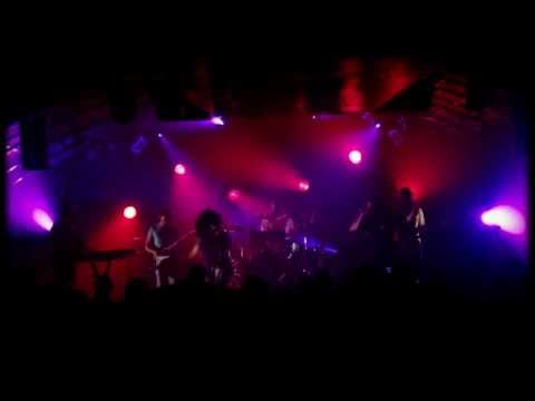 THE COUP - Live in France 2013 (a 40 minutes 'FD' live film !)