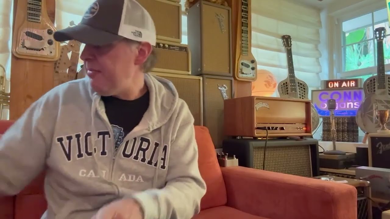 Joe Bonamassa: Comparing PAF humbuckers to single-coil P90s - YouTube