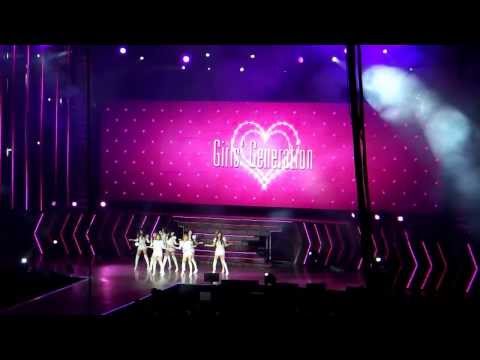 Girls Generation (SNSD) 2011 Singapore Tour - Genie