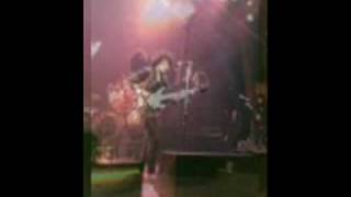 Thin Lizzy - Little Darling.