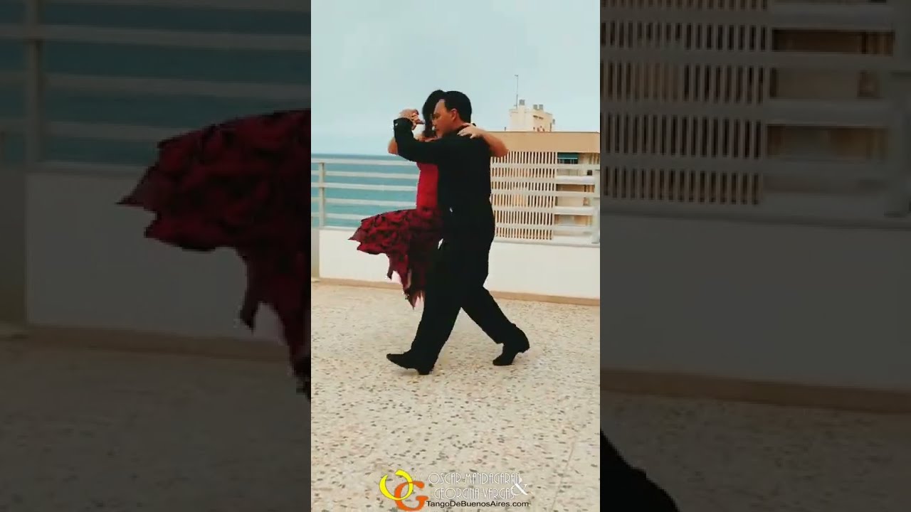 #tango GIRO con #sacada Georgina Vargas Oscar Mandagaran #tangodebuenosaires