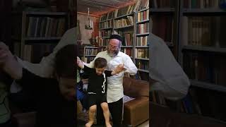הבן יקיר לי, אברום קירשנבוים.