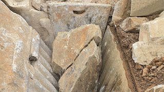 "Big Rock Crusher Machine: A Giant in Action"Big Rock Crushing: A Powerful Process"#stonecrusher