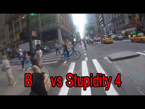 Bike vs Stupidity 4